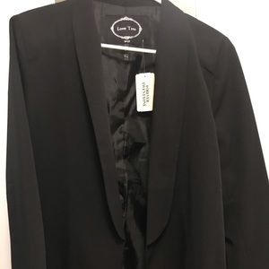 Buttonless Blazer with two front pockets